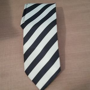 Axe Mod Paris striped silk tie